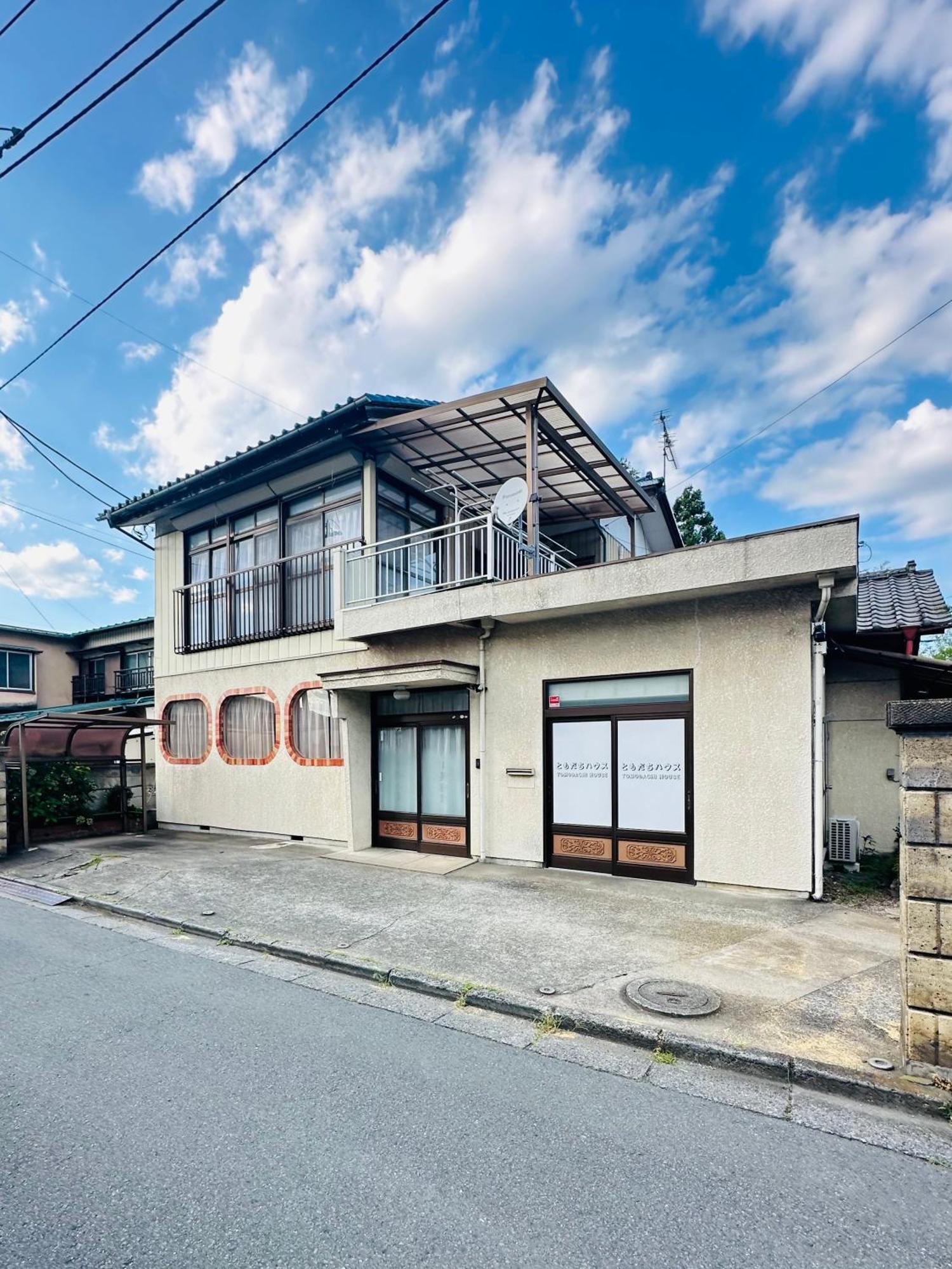ファミリー仲良しグループ向け貸切宿ともだちハウス Chichibu Buitenkant foto