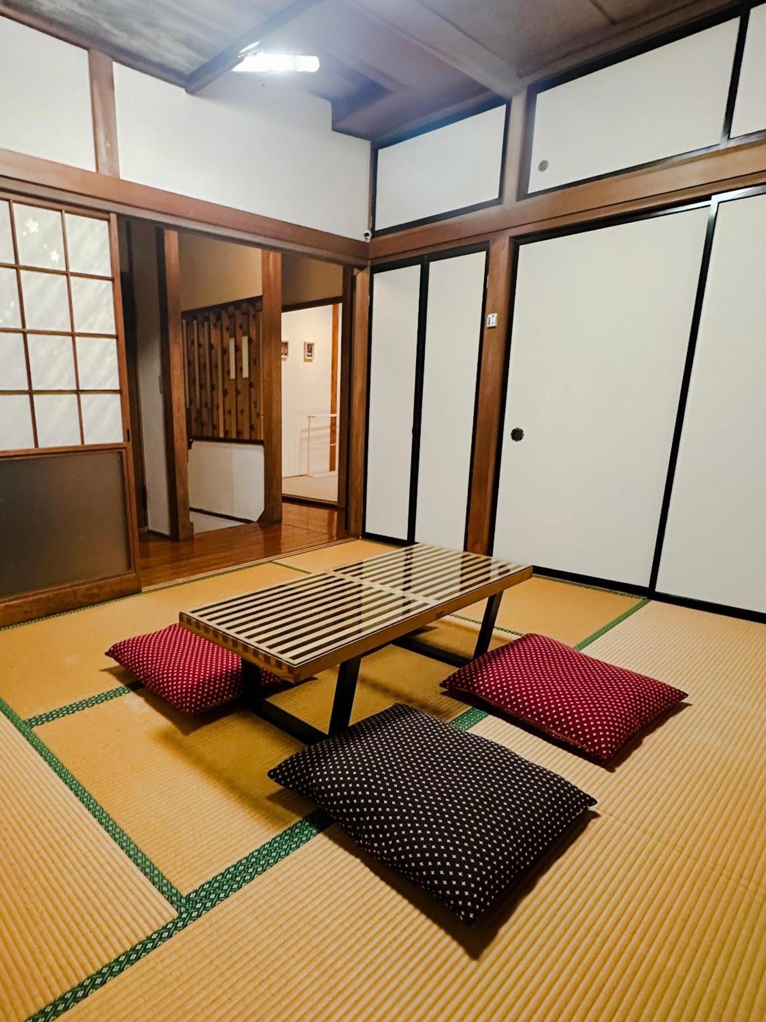ファミリー仲良しグループ向け貸切宿ともだちハウス Chichibu Buitenkant foto